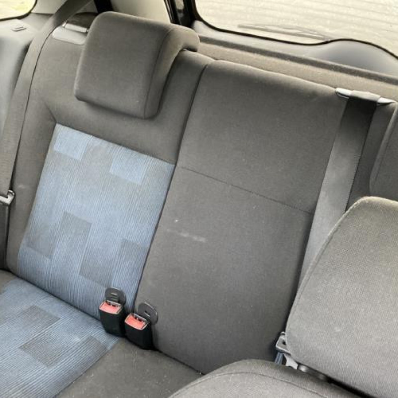 Porte avant gauche FORD FIESTA 5 Photo n°18