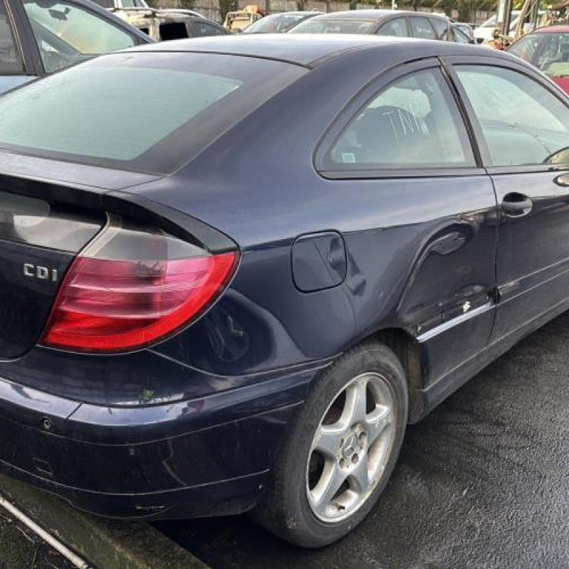 Feu arriere principal droit (feux) MERCEDES CLASSE C 203 COUPE SPORT Photo n°6