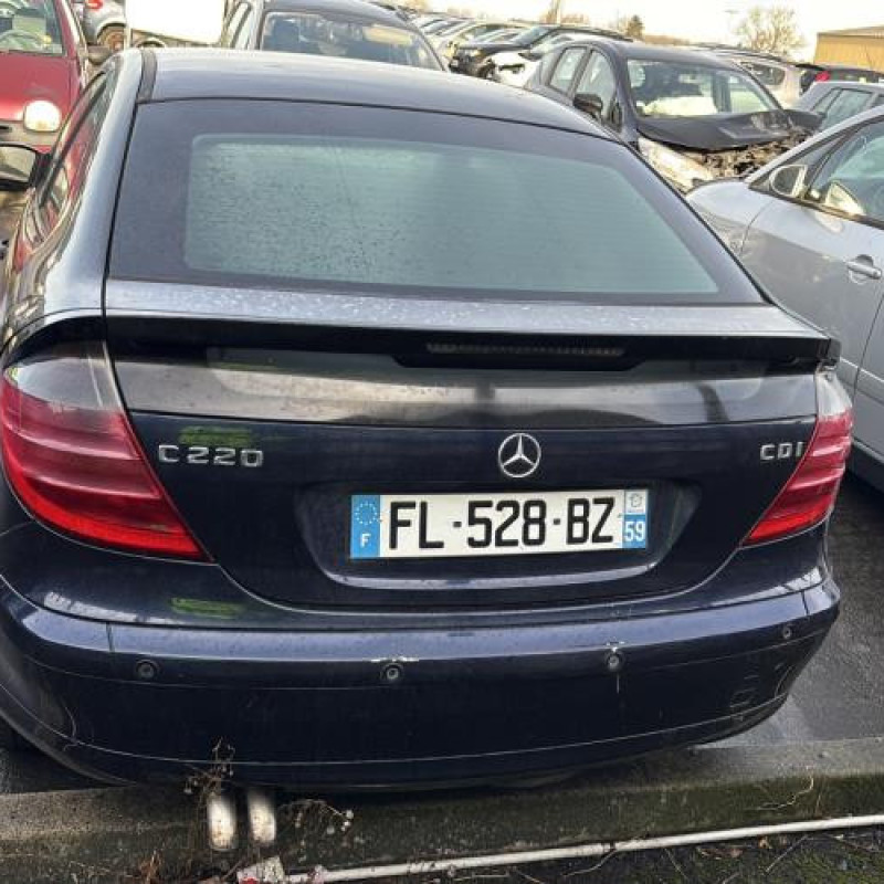 Feu arriere principal droit (feux) MERCEDES CLASSE C 203 COUPE SPORT Photo n°8