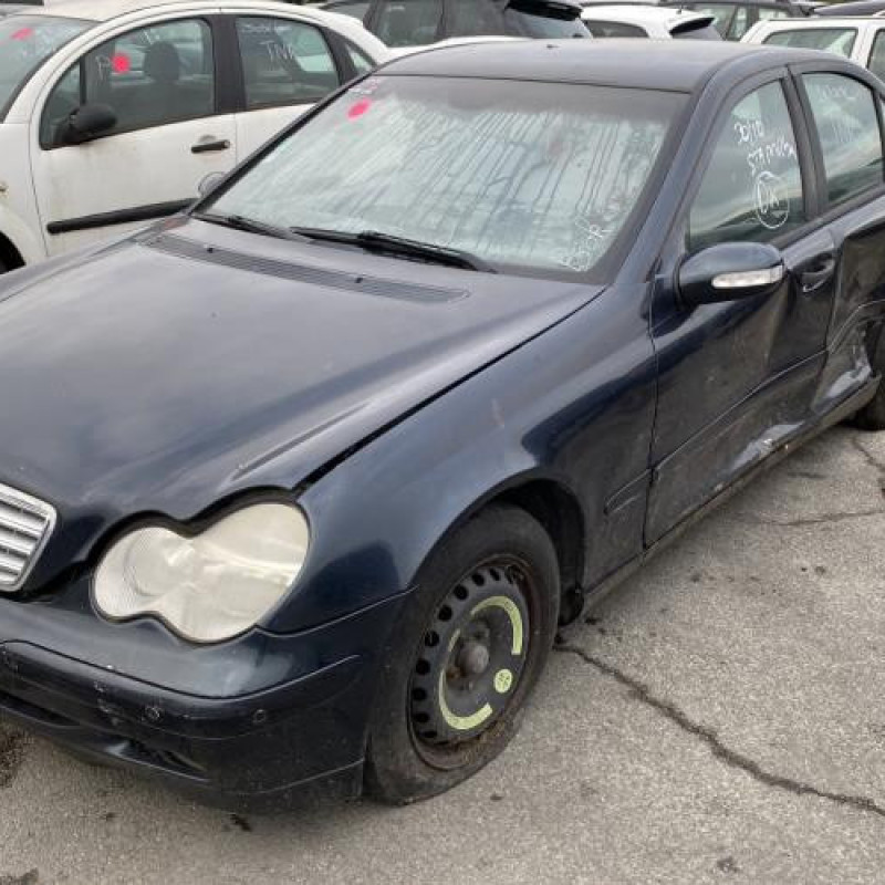 Capot MERCEDES CLASSE C 203 Photo n°12