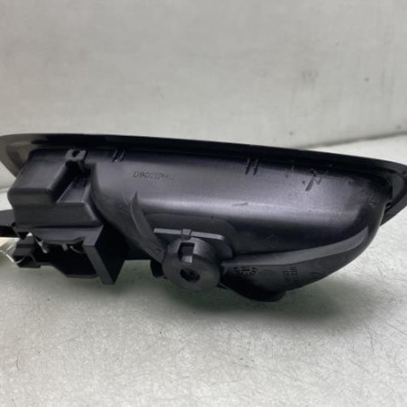 Poignee interieur avant droit RENAULT MEGANE 4