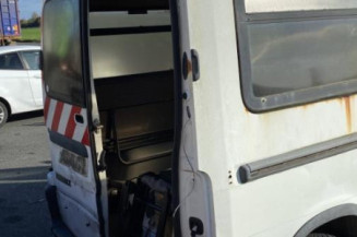 Moteur essuie glace avant RENAULT MASTER 2