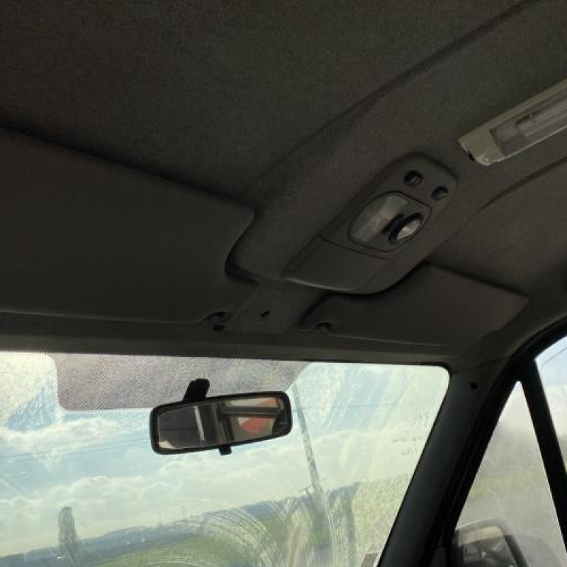 Serrure avant gauche RENAULT MASTER 2 Photo n°17