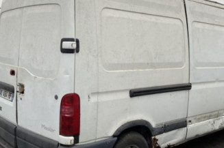 Moteur essuie glace avant RENAULT MASTER 2