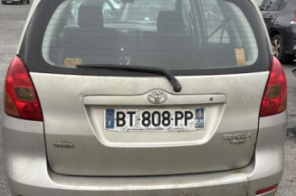 Trappe d'essence TOYOTA COROLLA VERSO 1