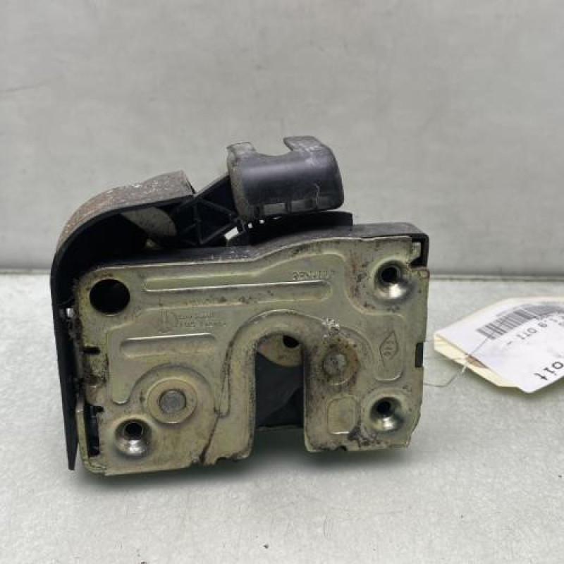 Serrure avant droit RENAULT SCENIC 1 Photo n°1