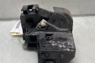 Serrure avant droit RENAULT SCENIC 1
