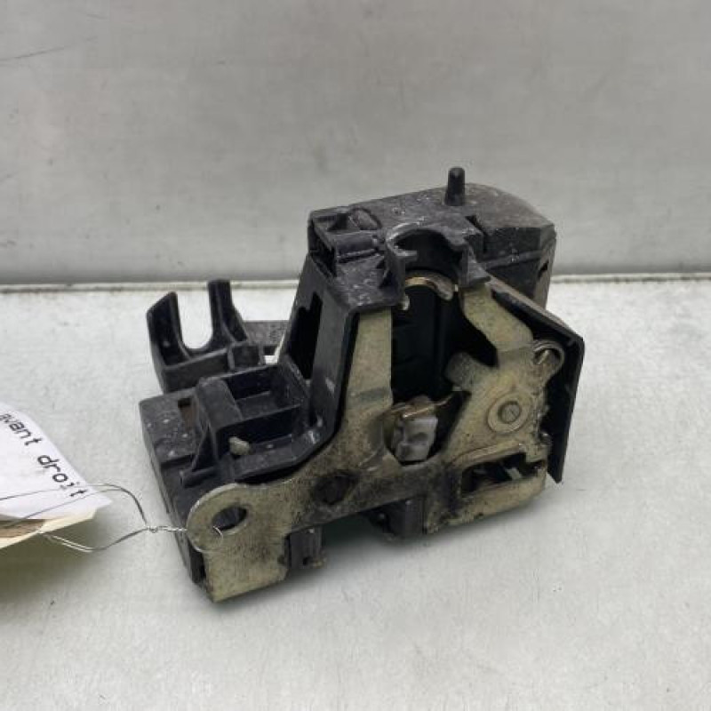 Serrure avant droit RENAULT SCENIC 1 Photo n°3