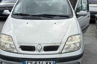 Serrure avant droit RENAULT SCENIC 1