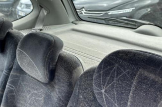 Serrure avant droit RENAULT SCENIC 1