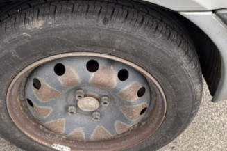 Serrure avant droit RENAULT SCENIC 1