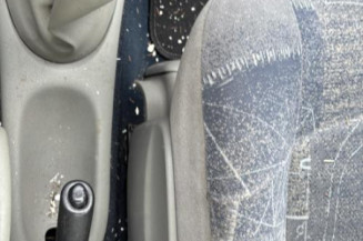 Serrure avant droit RENAULT SCENIC 1