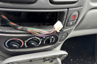Serrure avant droit RENAULT SCENIC 1
