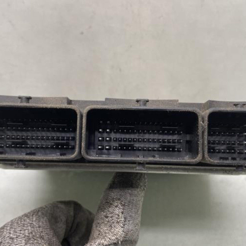 Calculateur moteur NISSAN QASHQAI 1 Photo n°3