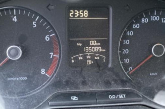 Glace retroviseur droit VOLKSWAGEN POLO 5