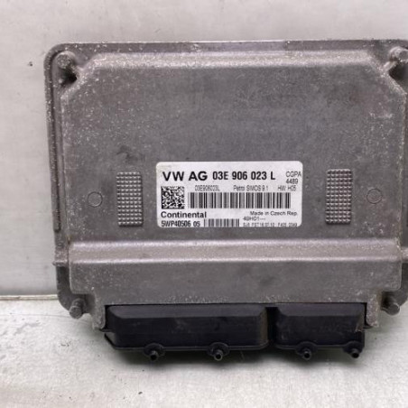 Calculateur moteur VOLKSWAGEN POLO 5 Photo n°1