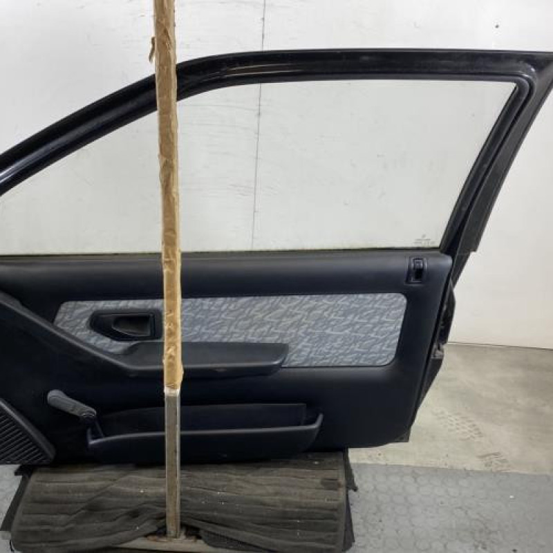 Porte avant droit PEUGEOT 306 Photo n°8