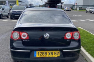 Feu arriere secondaire gauche (feux) VOLKSWAGEN PASSAT 5