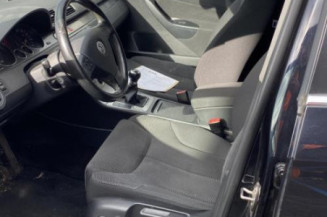 Feu arriere secondaire gauche (feux) VOLKSWAGEN PASSAT 5