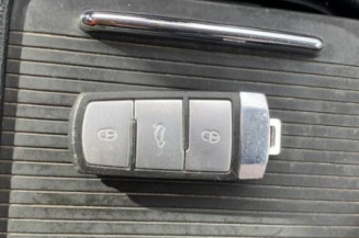 Feu arriere secondaire gauche (feux) VOLKSWAGEN PASSAT 5