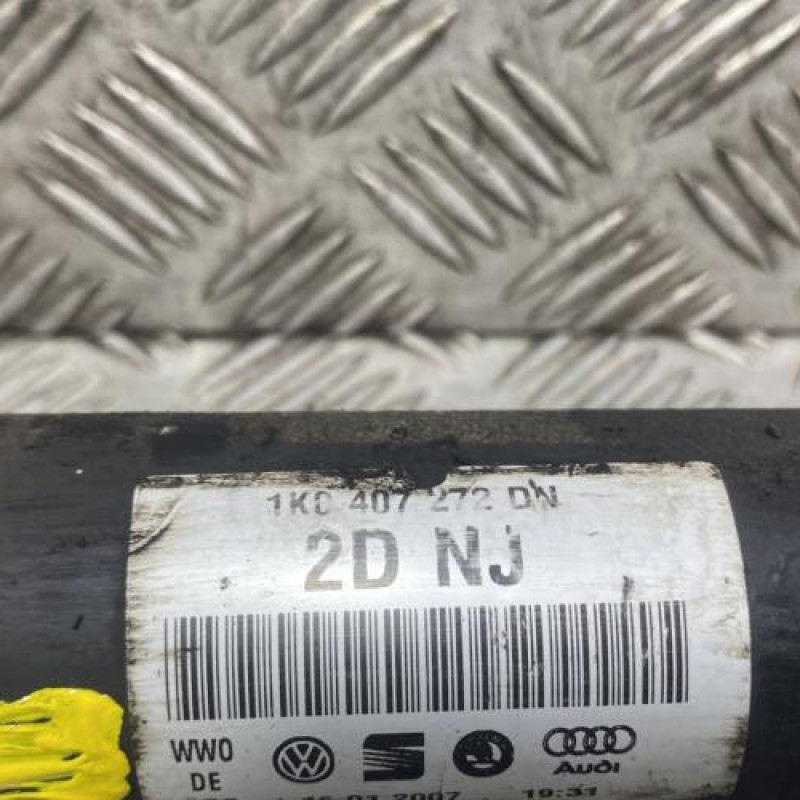 Cardan droit (transmission) VOLKSWAGEN PASSAT 5 Photo n°4