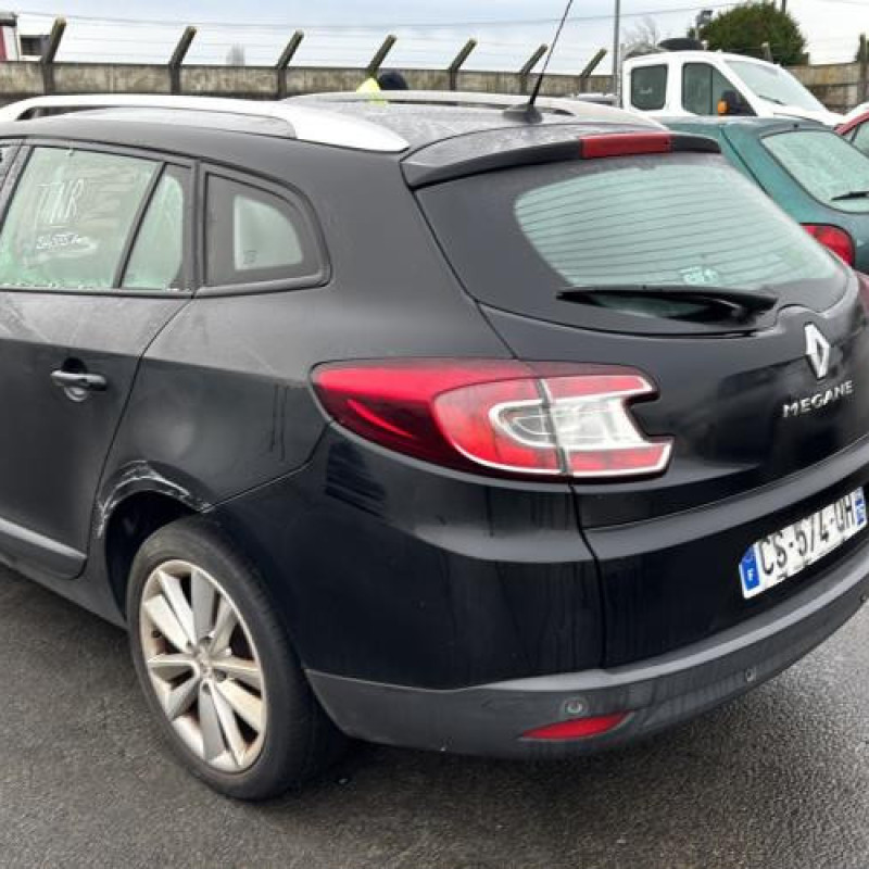 Feu arriere secondaire gauche (feux) RENAULT MEGANE 3 Photo n°8