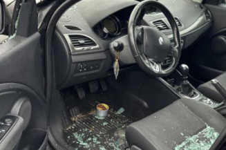 Feu arriere secondaire gauche (feux) RENAULT MEGANE 3
