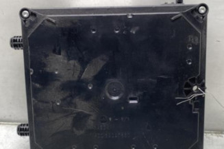 Boitier UCH RENAULT LAGUNA 3