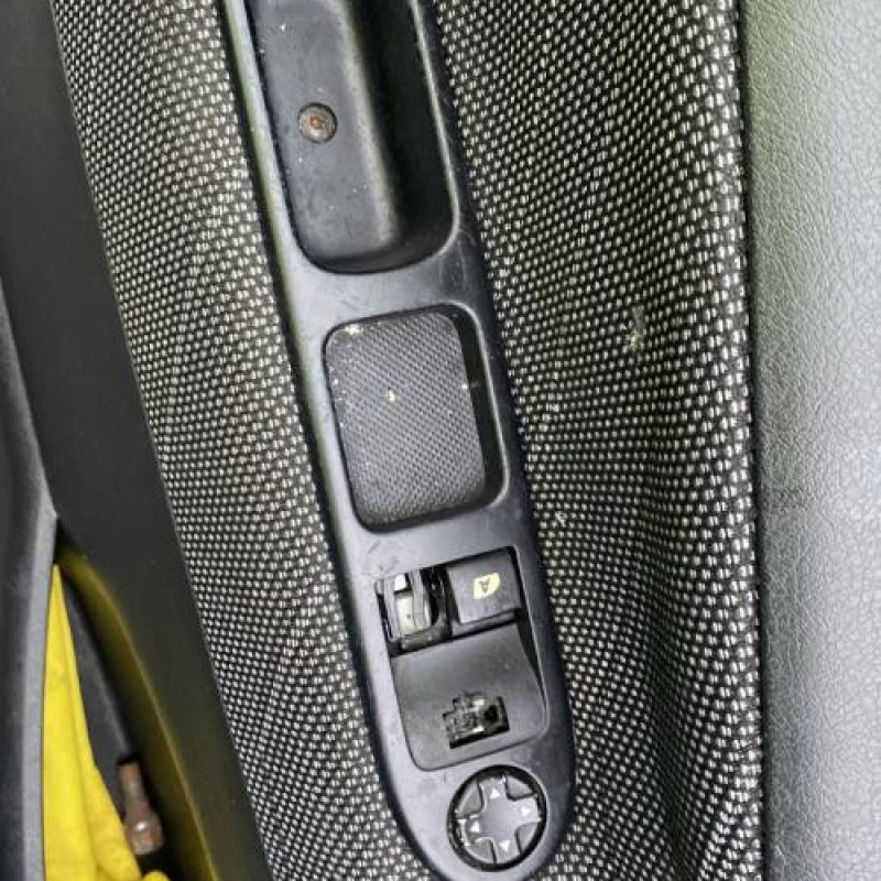 Boitier air bag PEUGEOT 207 Photo n°13