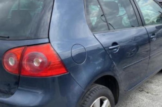 Feu arriere secondaire gauche (feux) VOLKSWAGEN GOLF 5