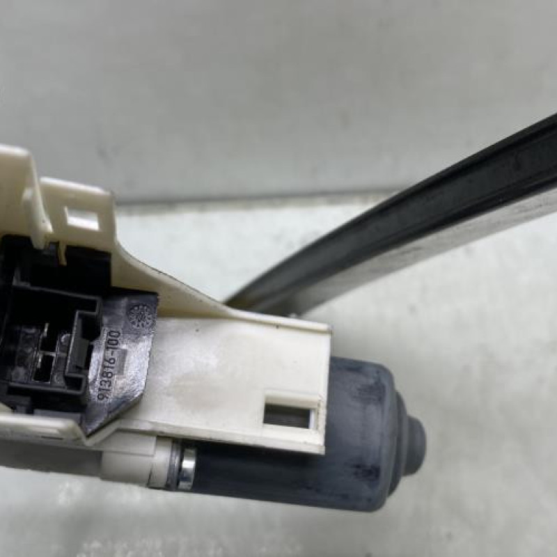 Leve vitre electrique arriere gauche AUDI Q5 1 Photo n°6