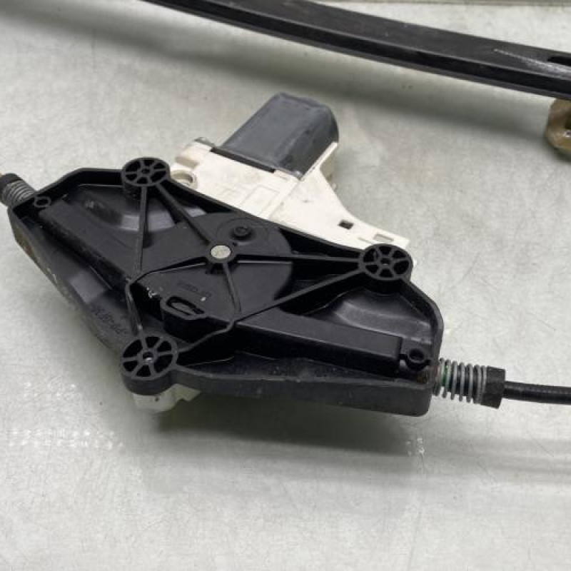 Leve vitre electrique avant gauche AUDI Q5 1 Photo n°7