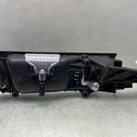 Poignee interieur avant gauche AUDI Q5 1