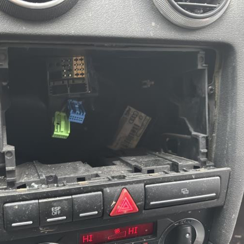 Serrure arriere droit AUDI A3 2 Photo n°20