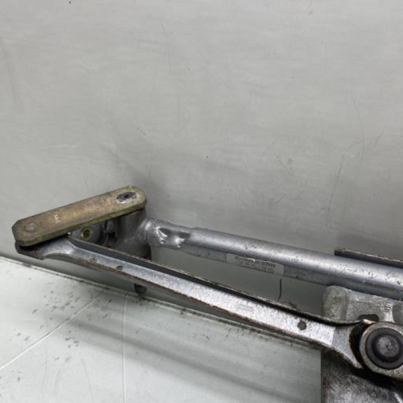 Moteur essuie glace avant PEUGEOT 406 Photo n°6