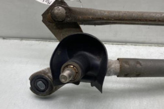 Moteur essuie glace avant TOYOTA YARIS 2