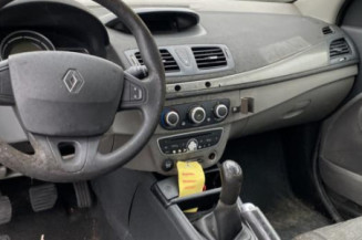 Leve vitre electrique avant droit RENAULT MEGANE 3