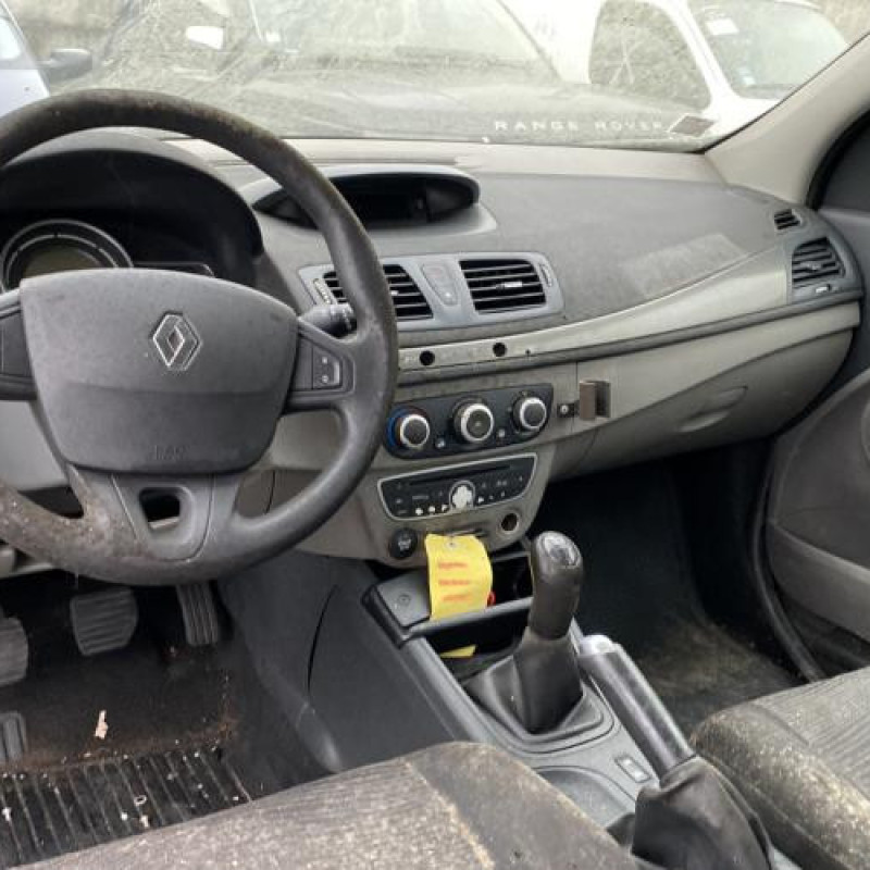 Leve vitre electrique avant droit RENAULT MEGANE 3 Photo n°17