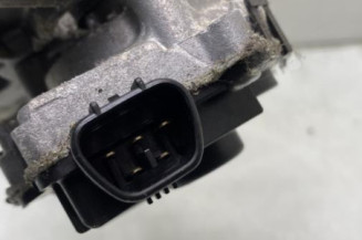 Moteur essuie glace avant TOYOTA YARIS 2