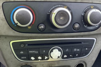 Leve vitre electrique avant droit RENAULT MEGANE 3