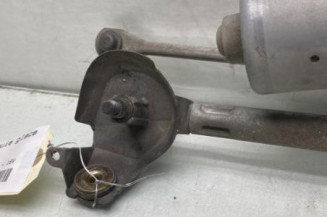 Moteur essuie glace avant TOYOTA YARIS 1
