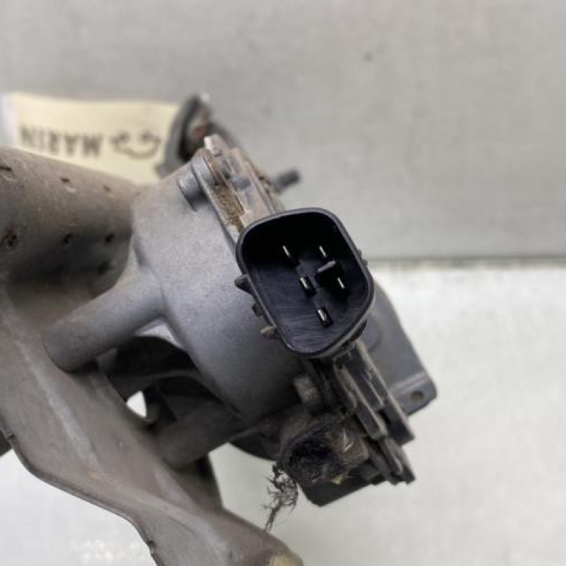 Moteur essuie glace avant TOYOTA YARIS 1 Photo n°4