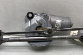 Moteur essuie glace avant TOYOTA YARIS 1