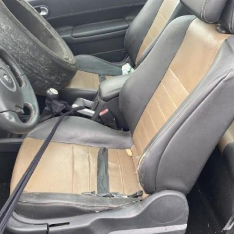 Boitier air bag RENAULT MEGANE 2 Photo n°14