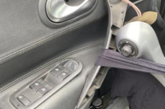 Calculateur moteur RENAULT MEGANE 2
