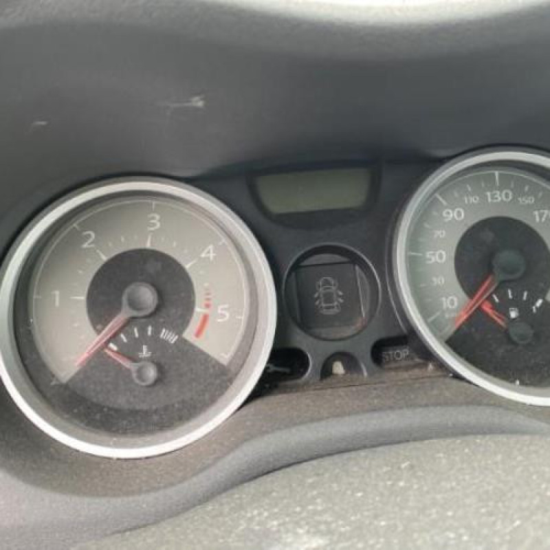 Calculateur moteur RENAULT MEGANE 2 Photo n°20