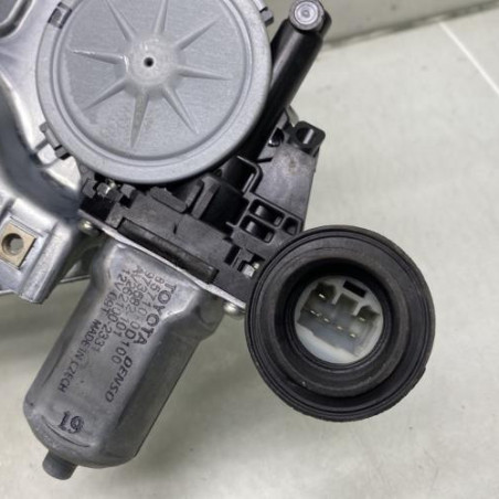 Leve vitre electrique avant droit TOYOTA YARIS 3