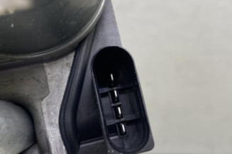Moteur essuie glace avant PEUGEOT 3008 2