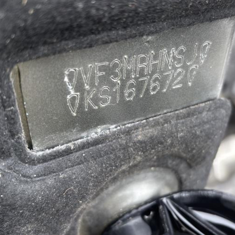 Leve vitre electrique arriere gauche PEUGEOT 3008 2 Photo n°18