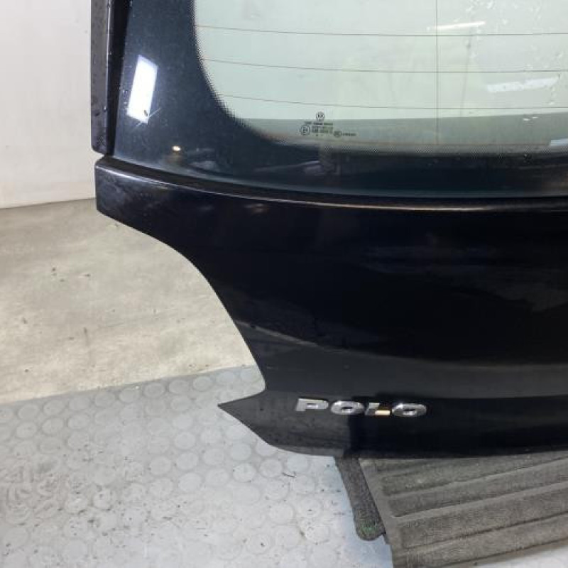 Malle/Hayon arriere VOLKSWAGEN POLO 5 Photo n°5